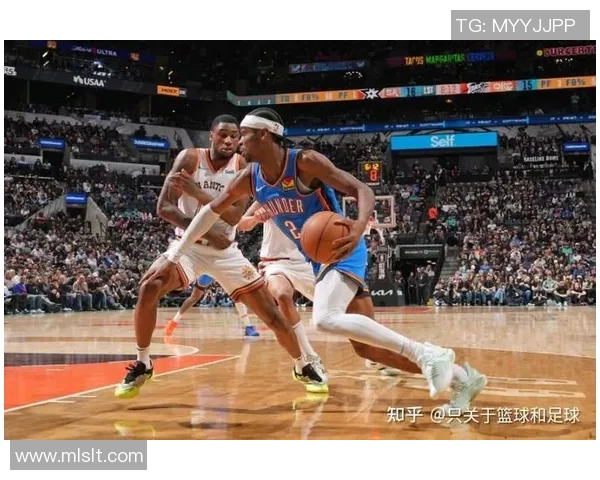 2016年NBA季后赛马刺与雷霆的激烈对决与精彩瞬间回顾 2016年NBA季后赛马刺与雷霆的激烈对决与精彩瞬间回顾