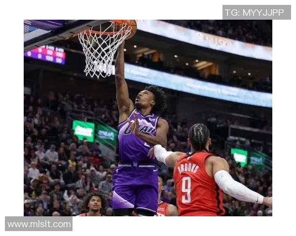 夏季连火箭与爵士的精彩对决展现篮球魅力与团队合作精神 夏季连火箭与爵士的精彩对决展现篮球魅力与团队合作精神