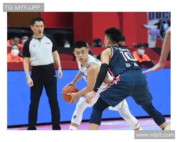 广东与首钢篮球对决历史战绩回顾与分析